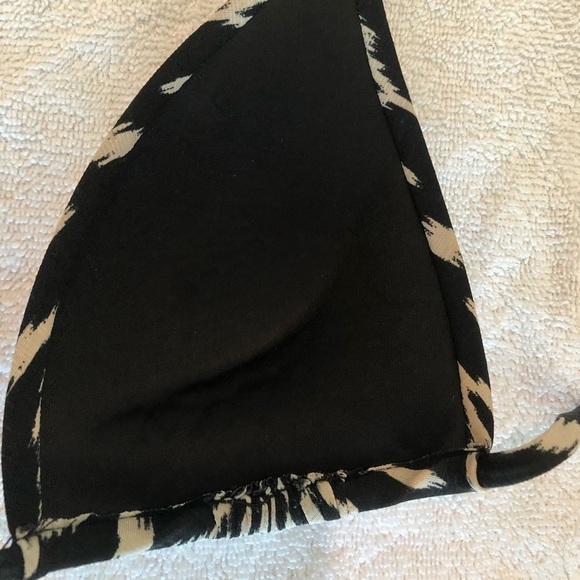 Robin Piccone Animal Print Swimsuit Top Size S - Picture 8 of 15